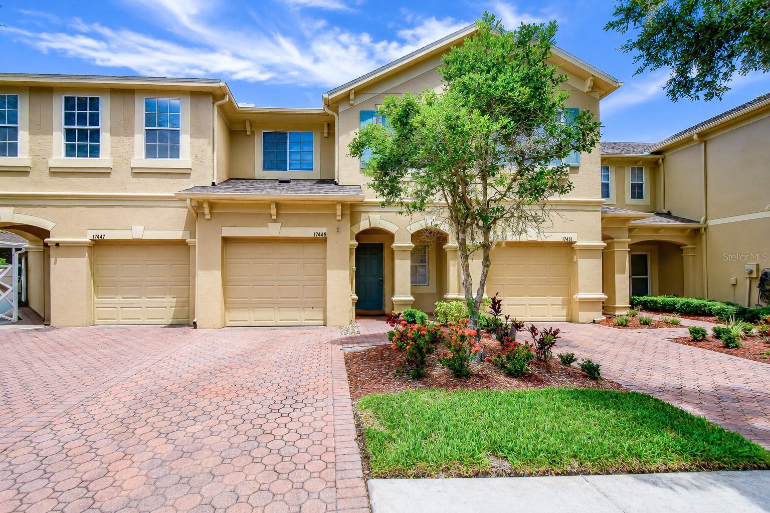 BALLANTRAE VILLAGE 01 - Residential Lease