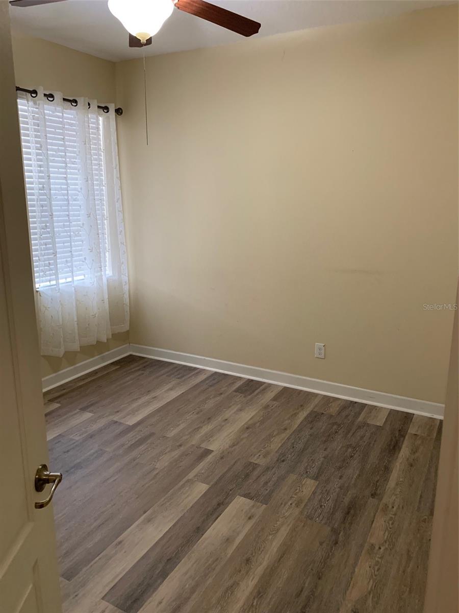K-BAR RANCH PRCL Q PH 1 - Residential Lease