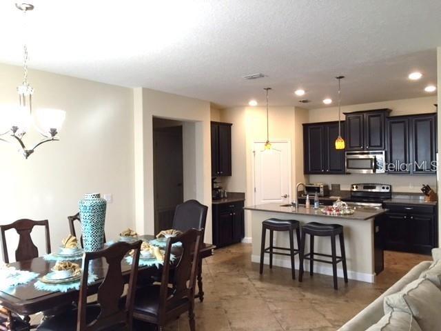K-BAR RANCH PRCL Q PH 1 - Residential Lease