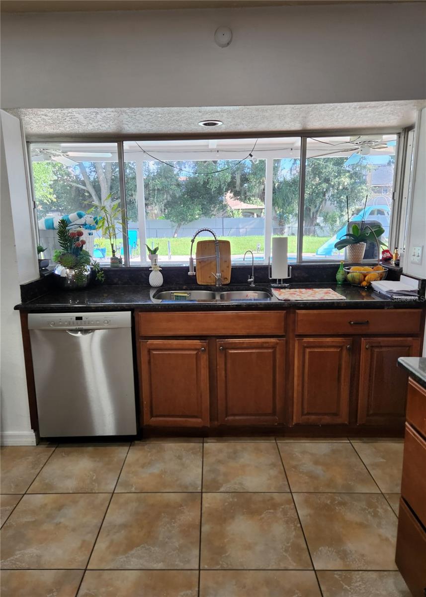 NEPTUNE SHORES 3 - Residential
