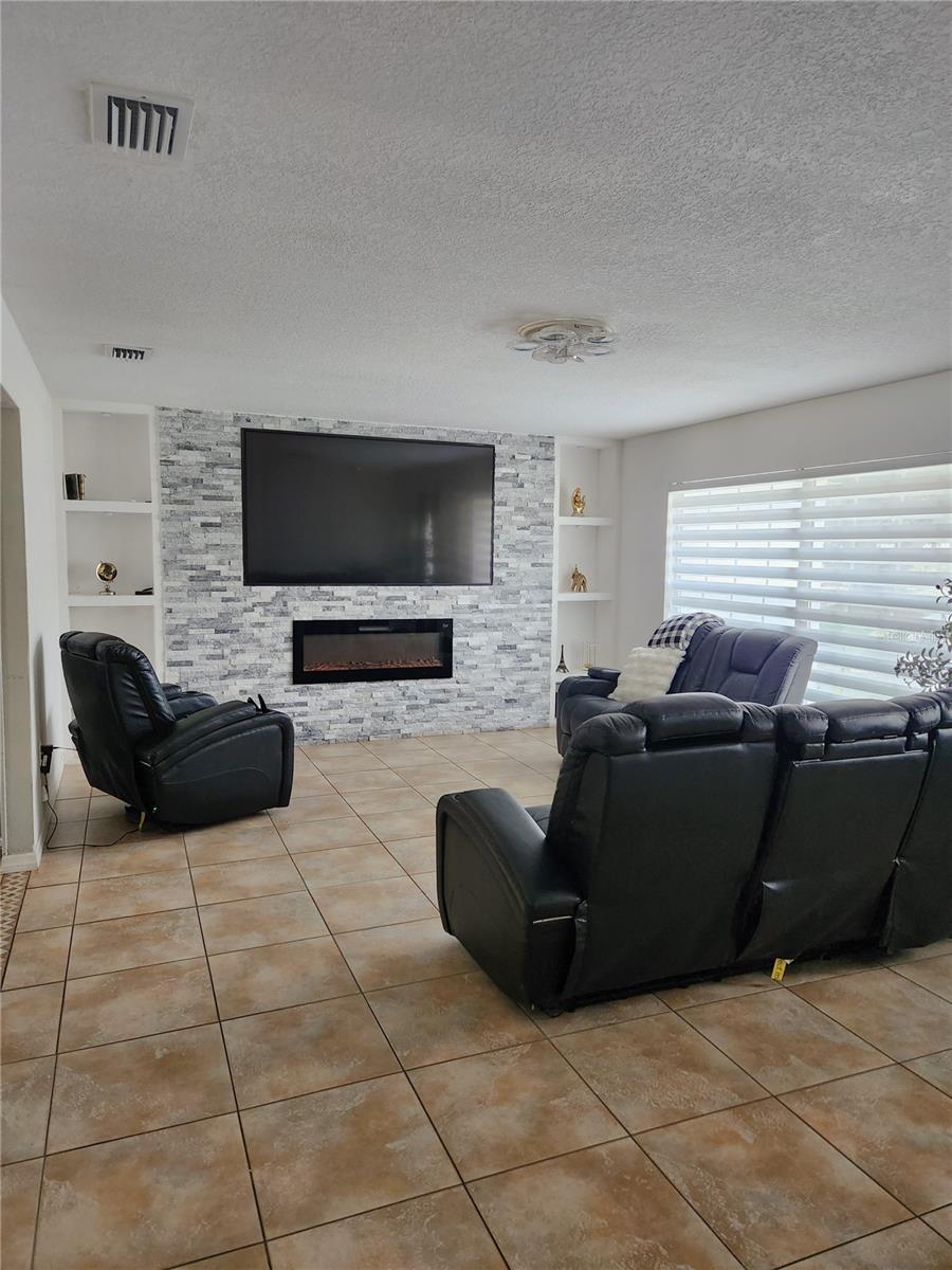 NEPTUNE SHORES 3 - Residential