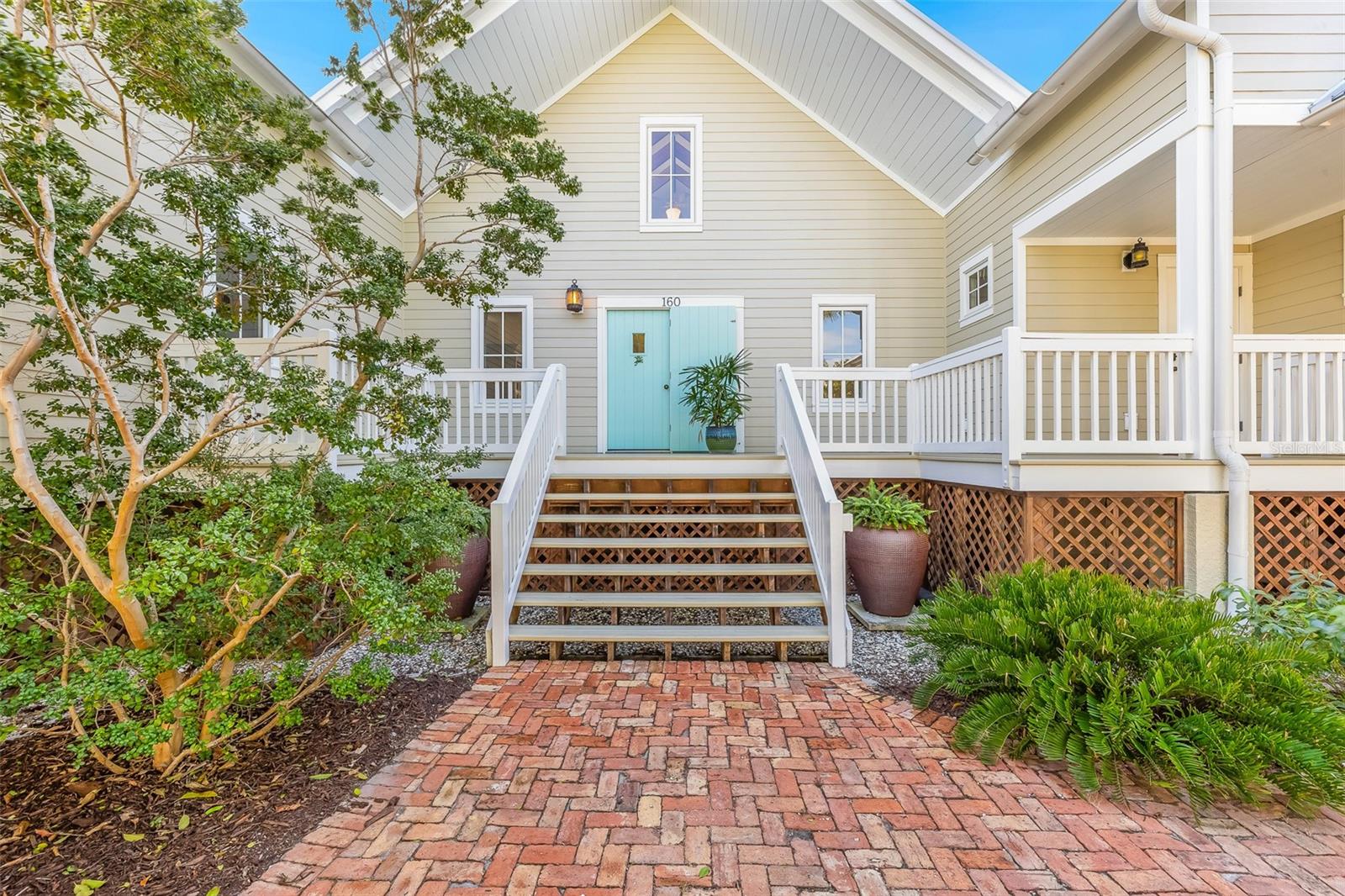 ACREAGE & UNREC - Residential