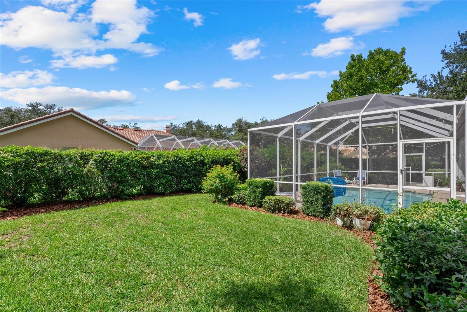 HUNTERS GREEN - OSPREY POINTE - Residential
