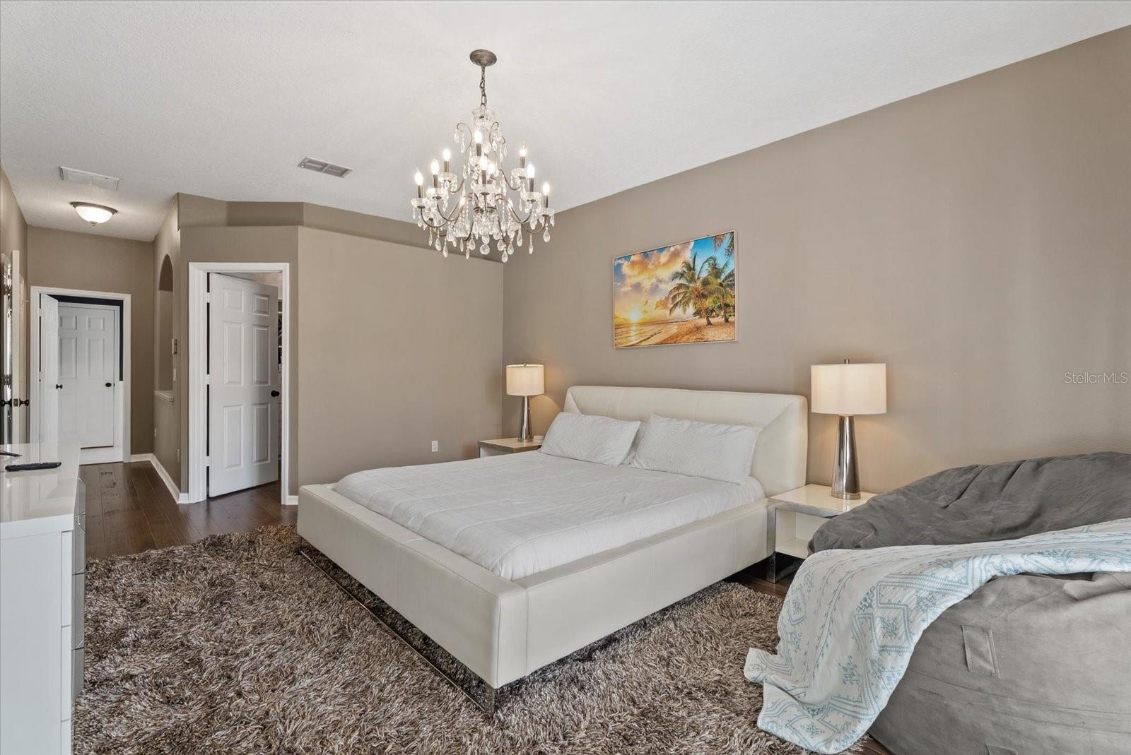 HUNTERS GREEN - OSPREY POINTE - Residential