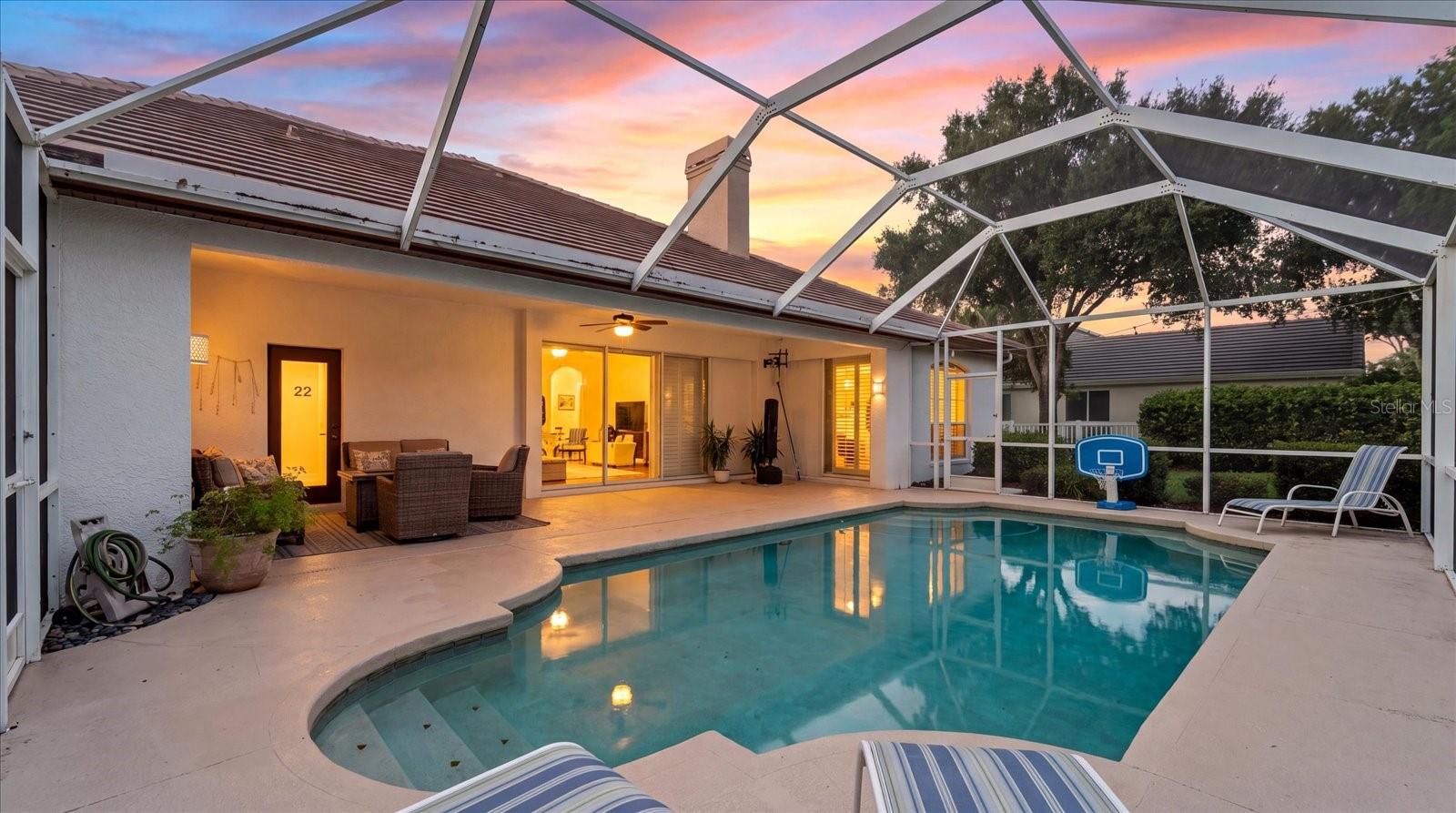 HUNTERS GREEN - OSPREY POINTE - Residential