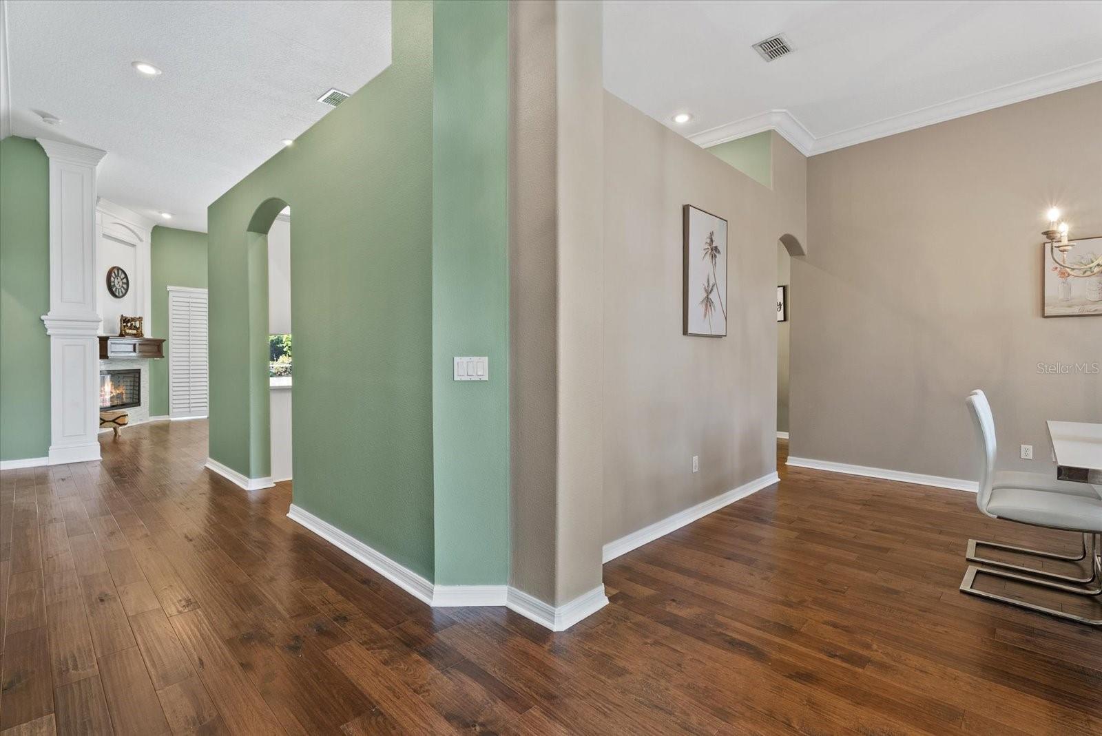 HUNTERS GREEN - OSPREY POINTE - Residential