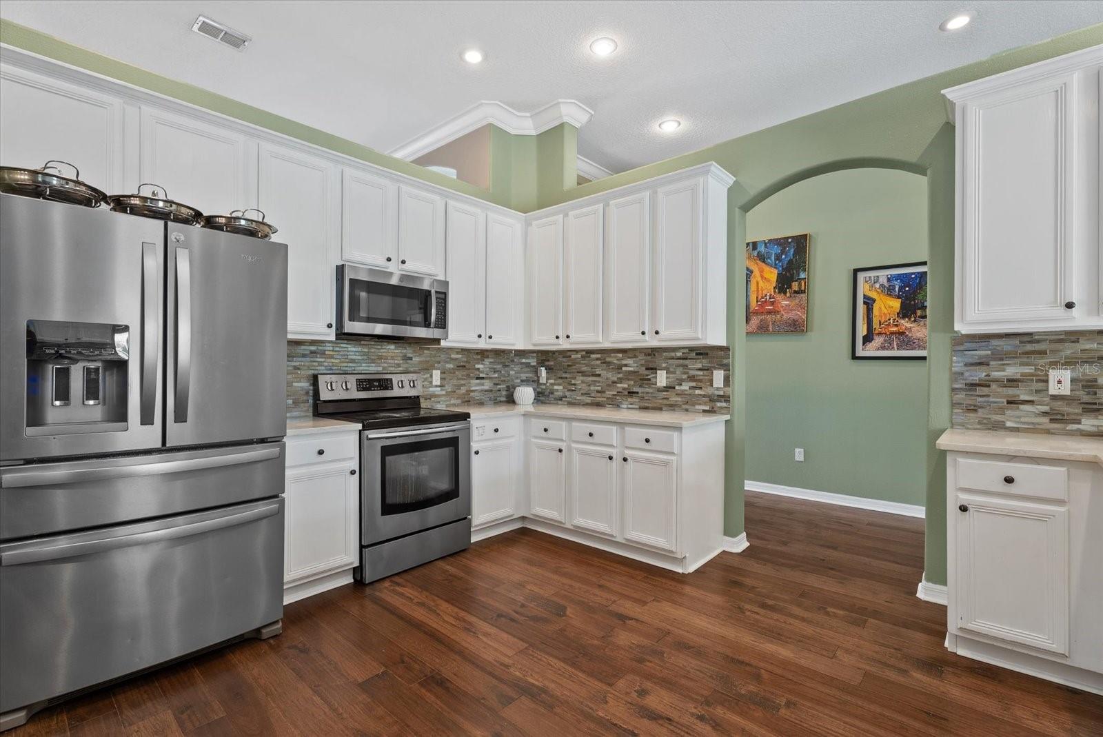 HUNTERS GREEN - OSPREY POINTE - Residential