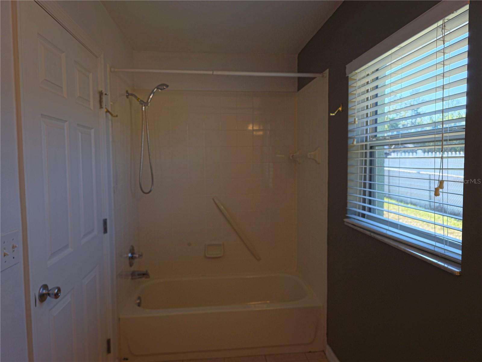 MARION OAKS UN 07 - Residential