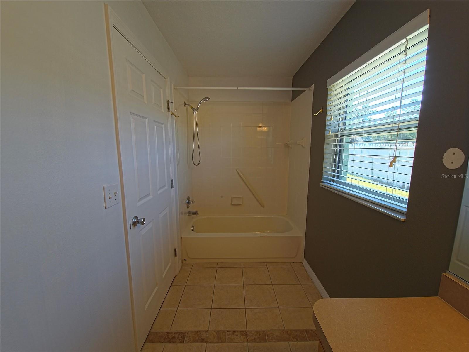 MARION OAKS UN 07 - Residential