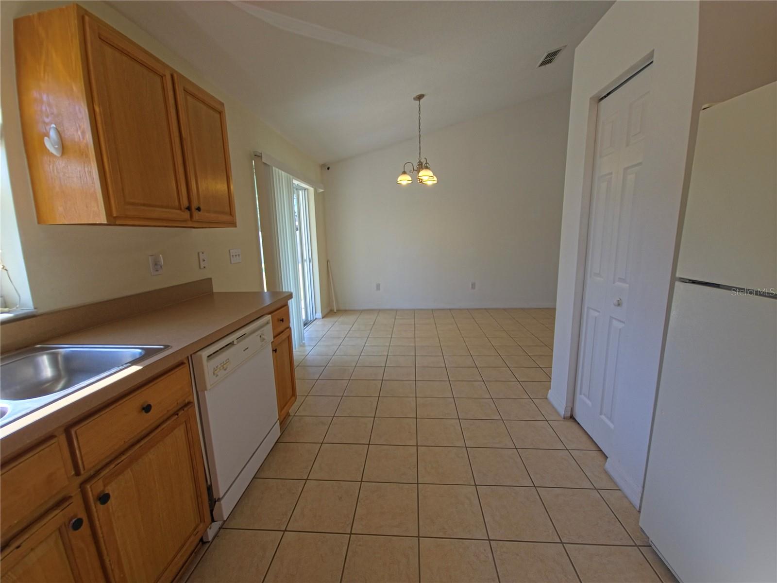 MARION OAKS UN 07 - Residential