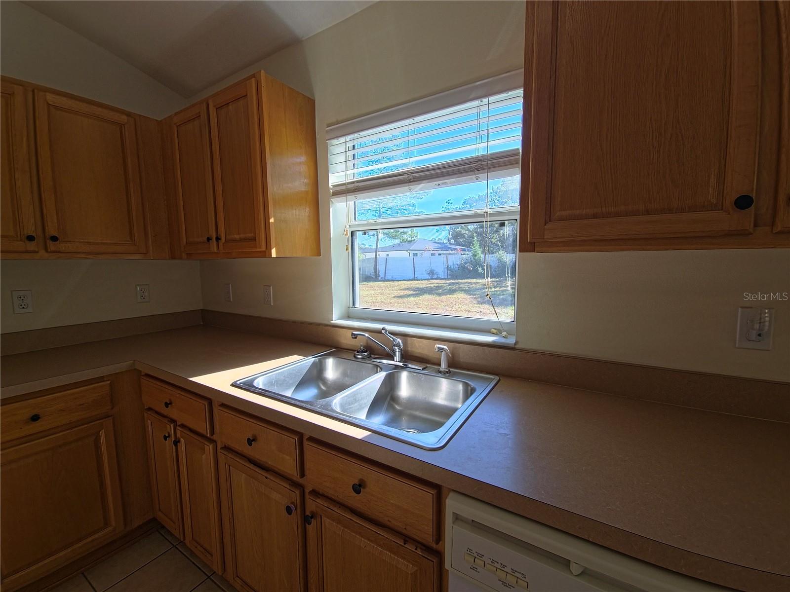 MARION OAKS UN 07 - Residential
