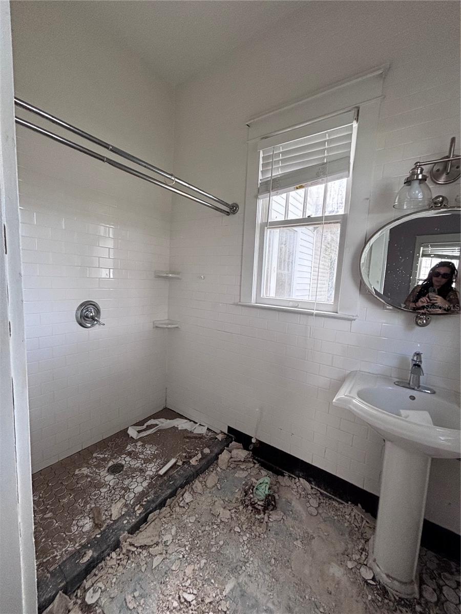 EAST TAMPA BLOCKS 1 TO 40 - Residential