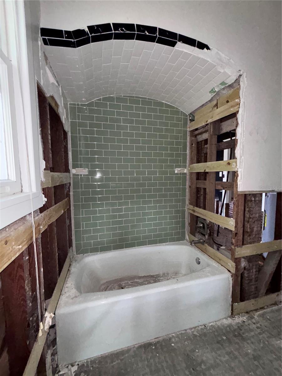 EAST TAMPA BLOCKS 1 TO 40 - Residential