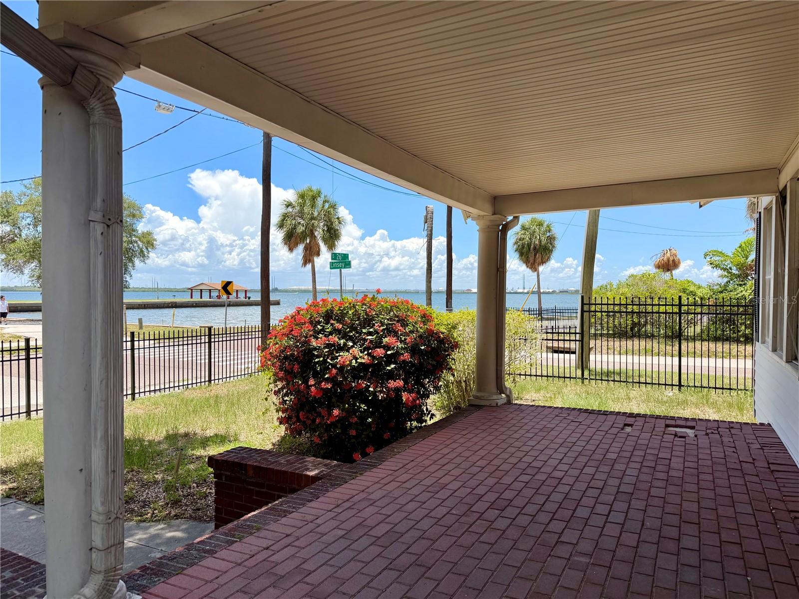 EAST TAMPA BLOCKS 1 TO 40 - Residential