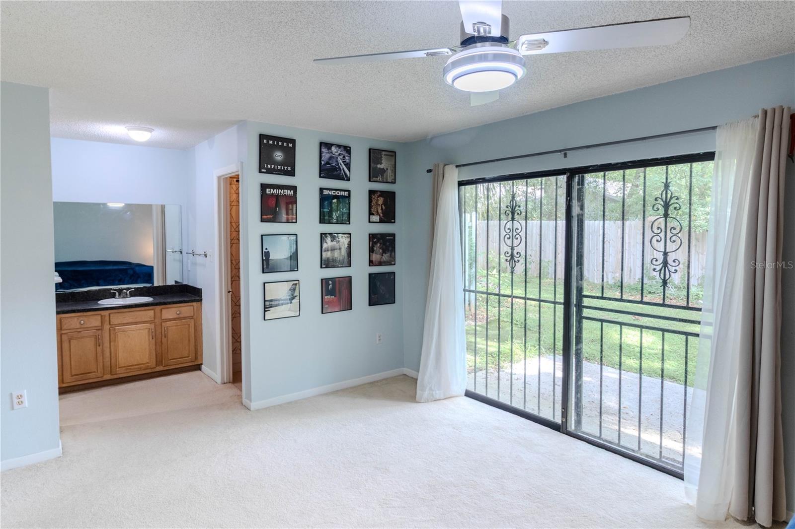 TIFFANY - Residential