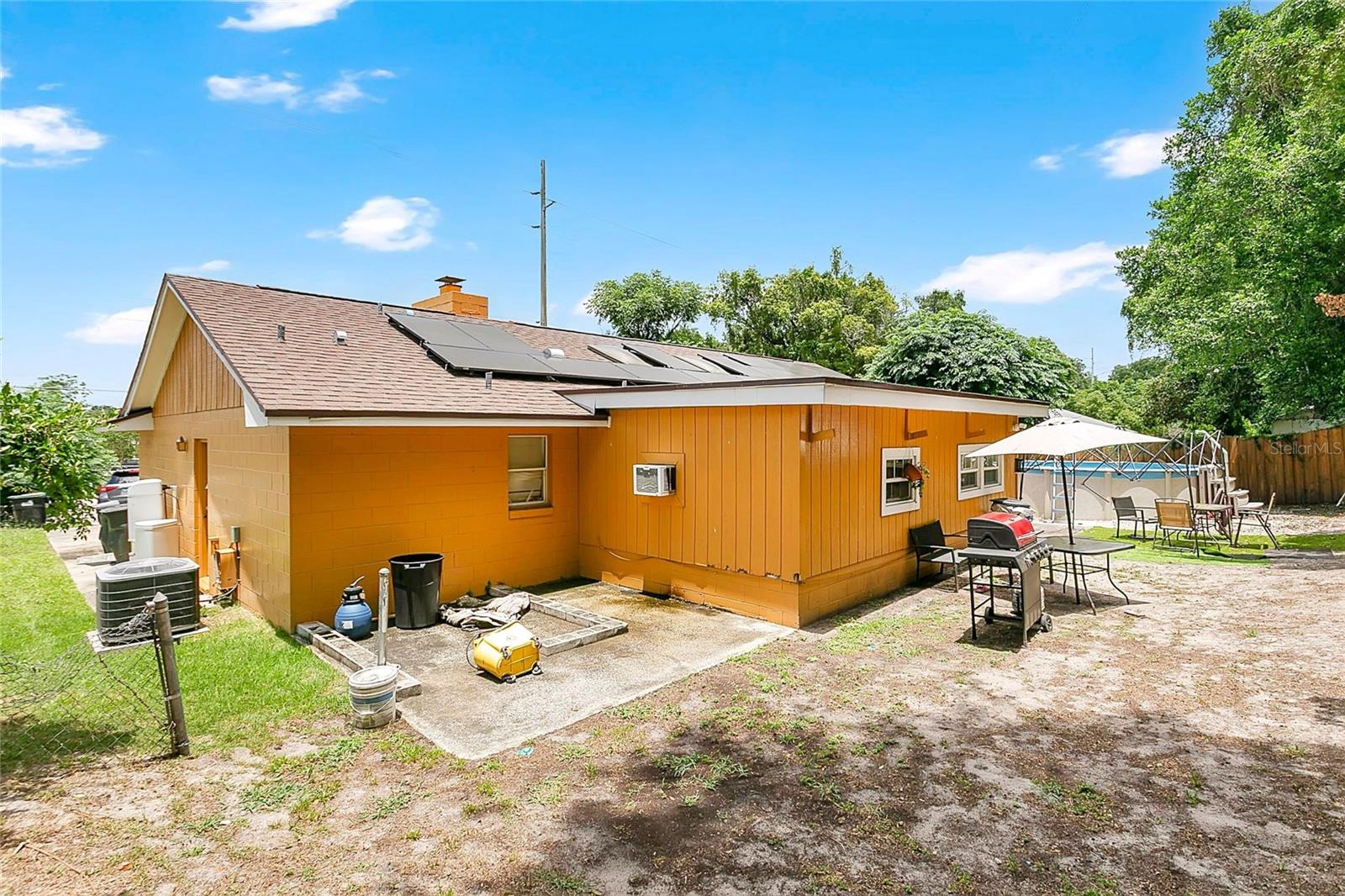BREEZY HEIGHTS - Residential