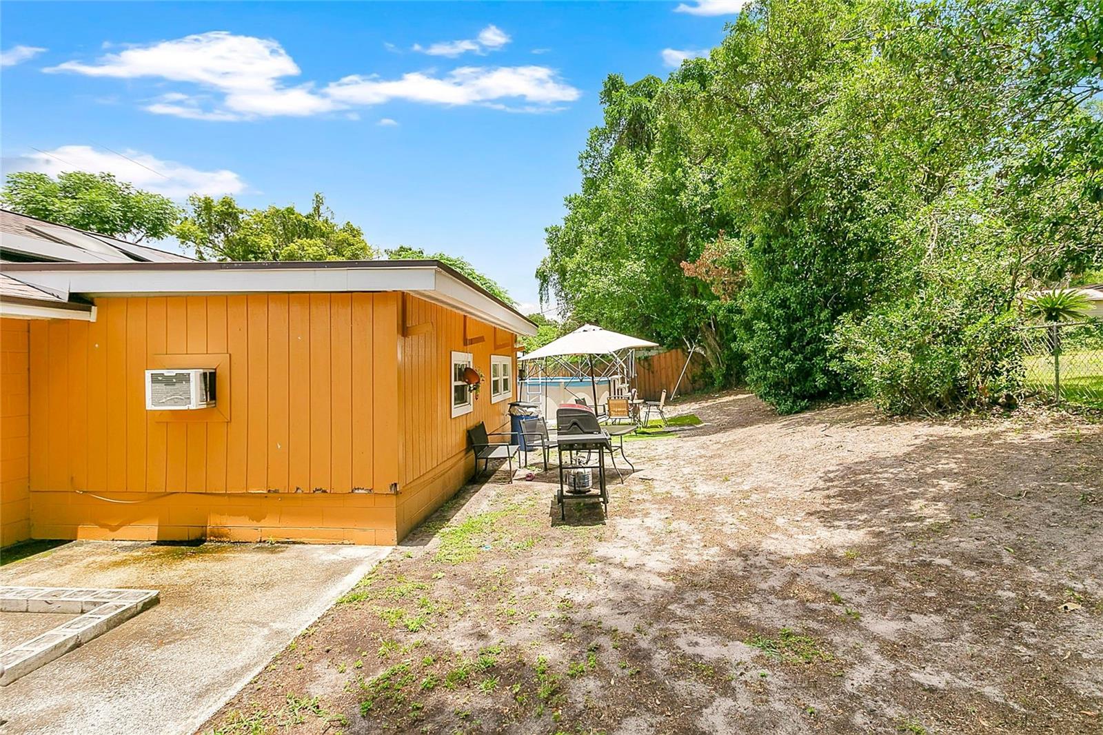 BREEZY HEIGHTS - Residential