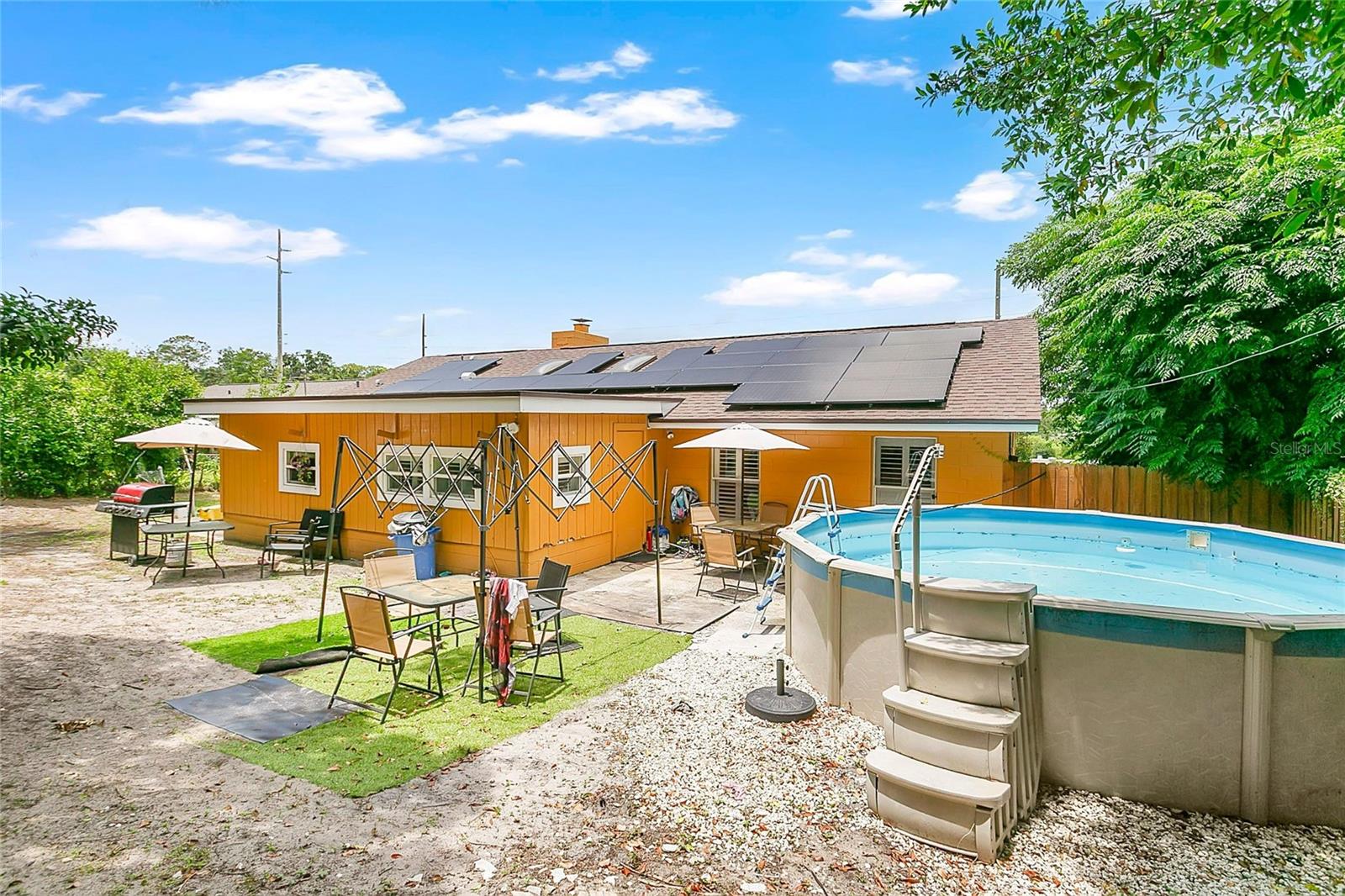 BREEZY HEIGHTS - Residential