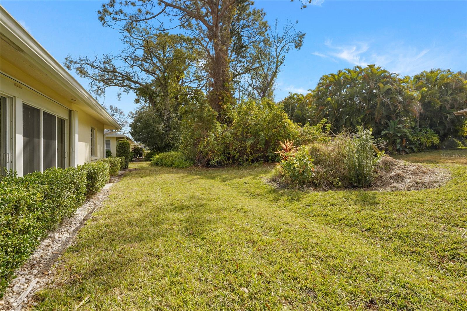 PALM-AIRE AT SARASOTA 7-B - Residential