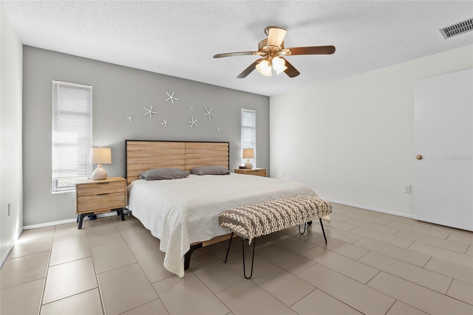 PALM-AIRE AT SARASOTA 7-B - Residential