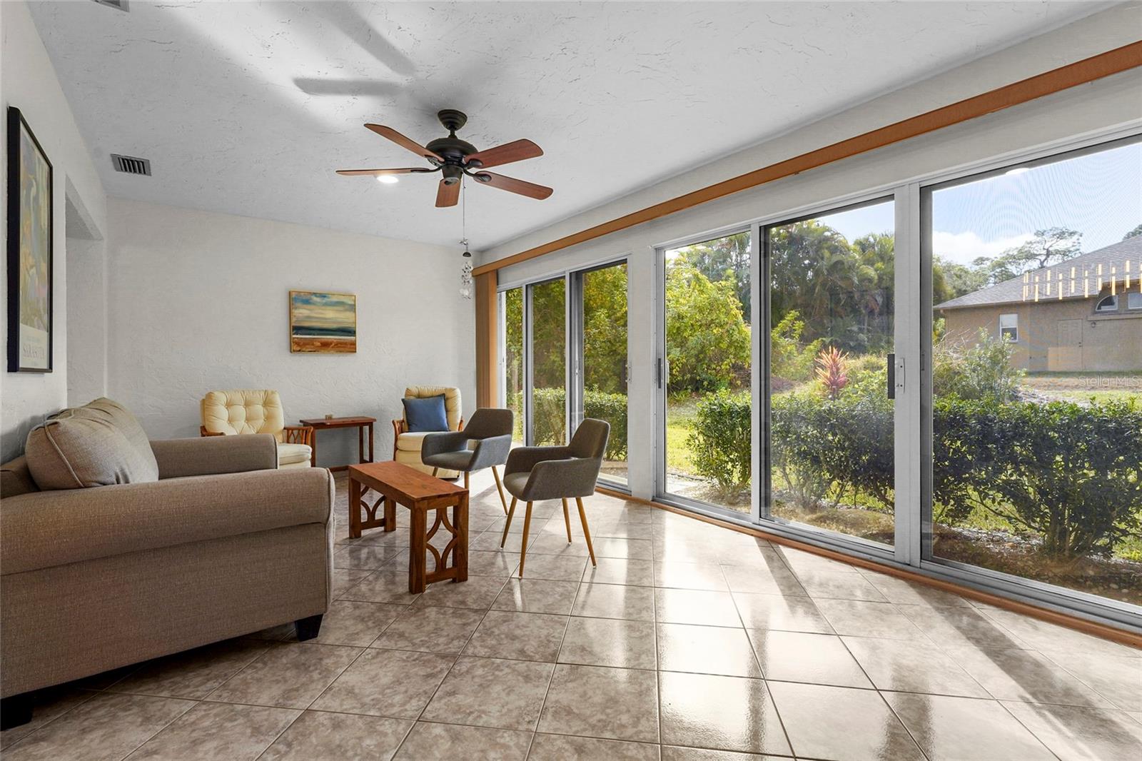 PALM-AIRE AT SARASOTA 7-B - Residential
