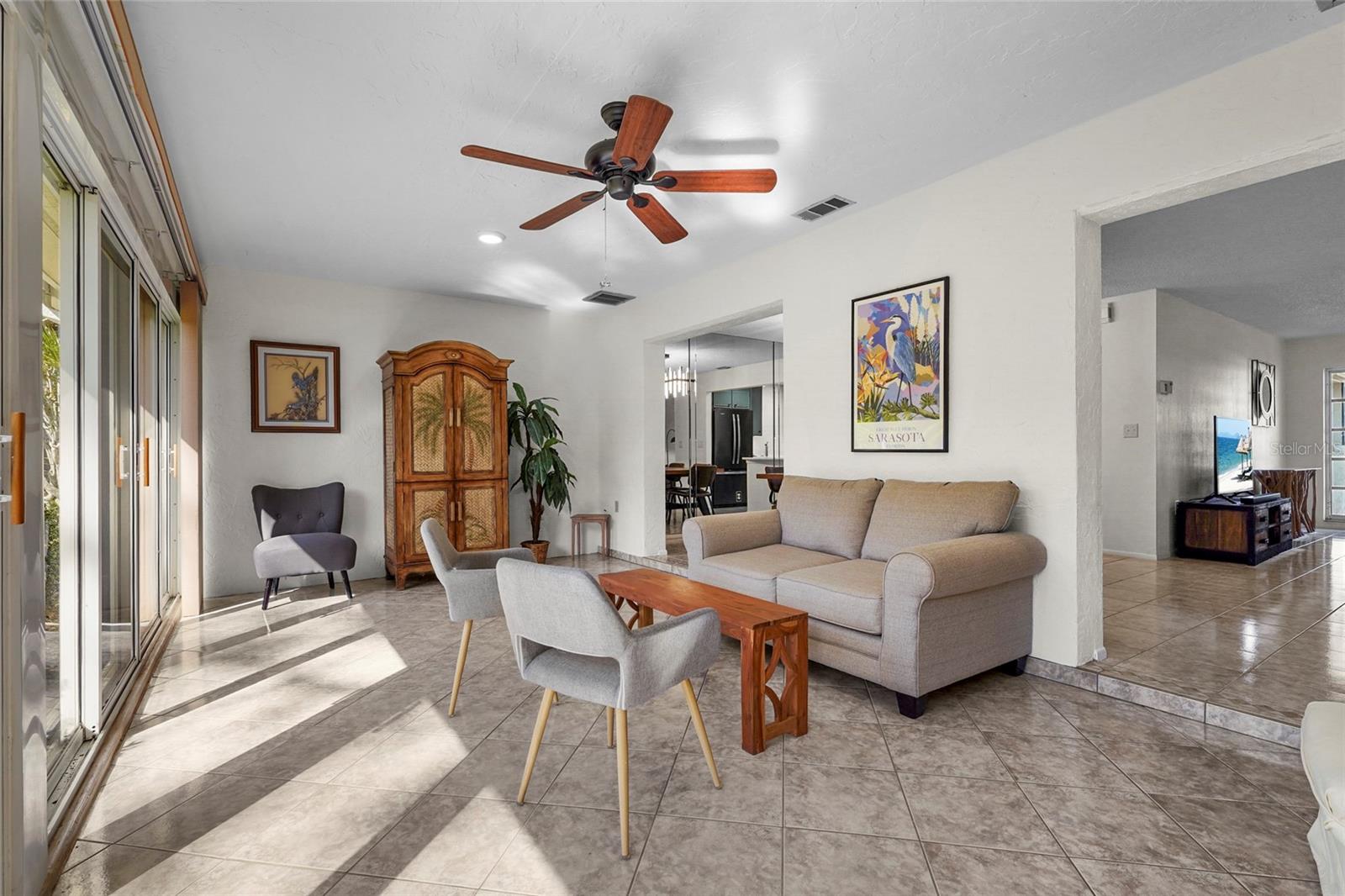 PALM-AIRE AT SARASOTA 7-B - Residential