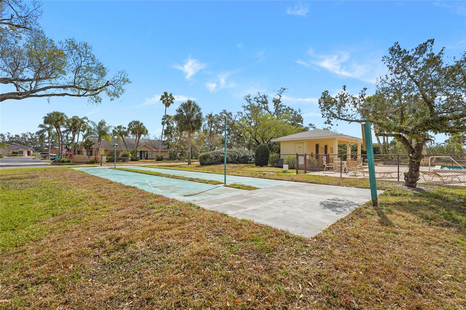 PALM-AIRE AT SARASOTA 7-B - Residential