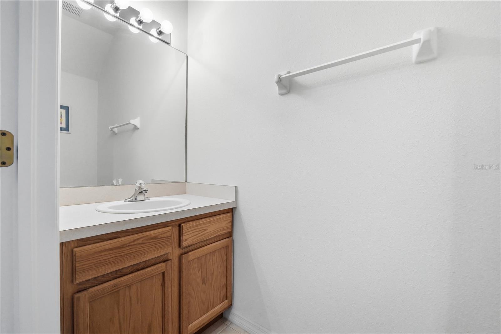 TOWNHOMES OF COUNTRY RUN PH - Residential