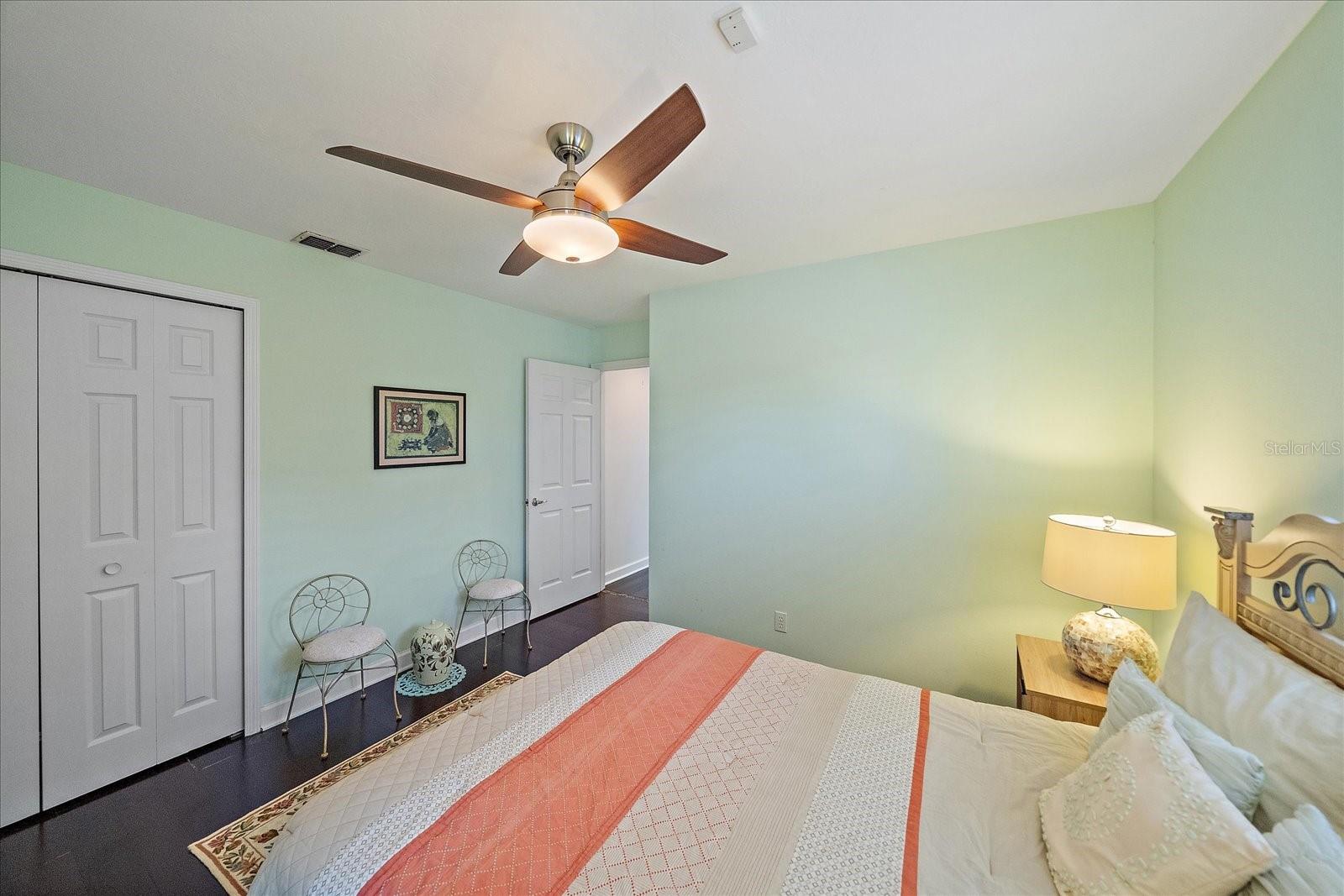 SUN N LAKE - Residential