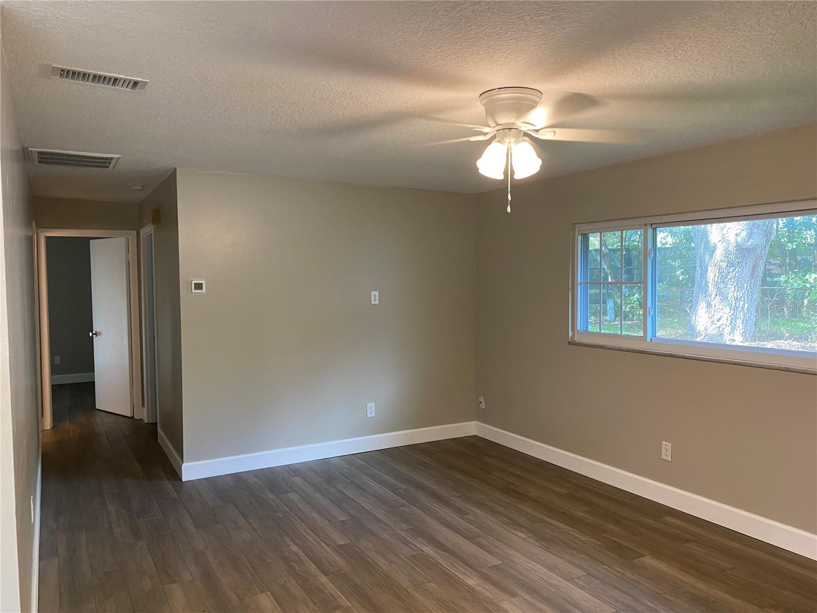 LAKE MARGARET ESTATES - Residential Lease