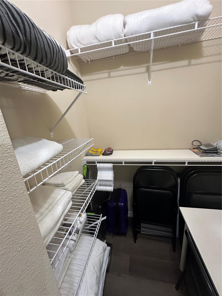 LEESBURG ARLINGTON RIDGE PH 1-C - Residential