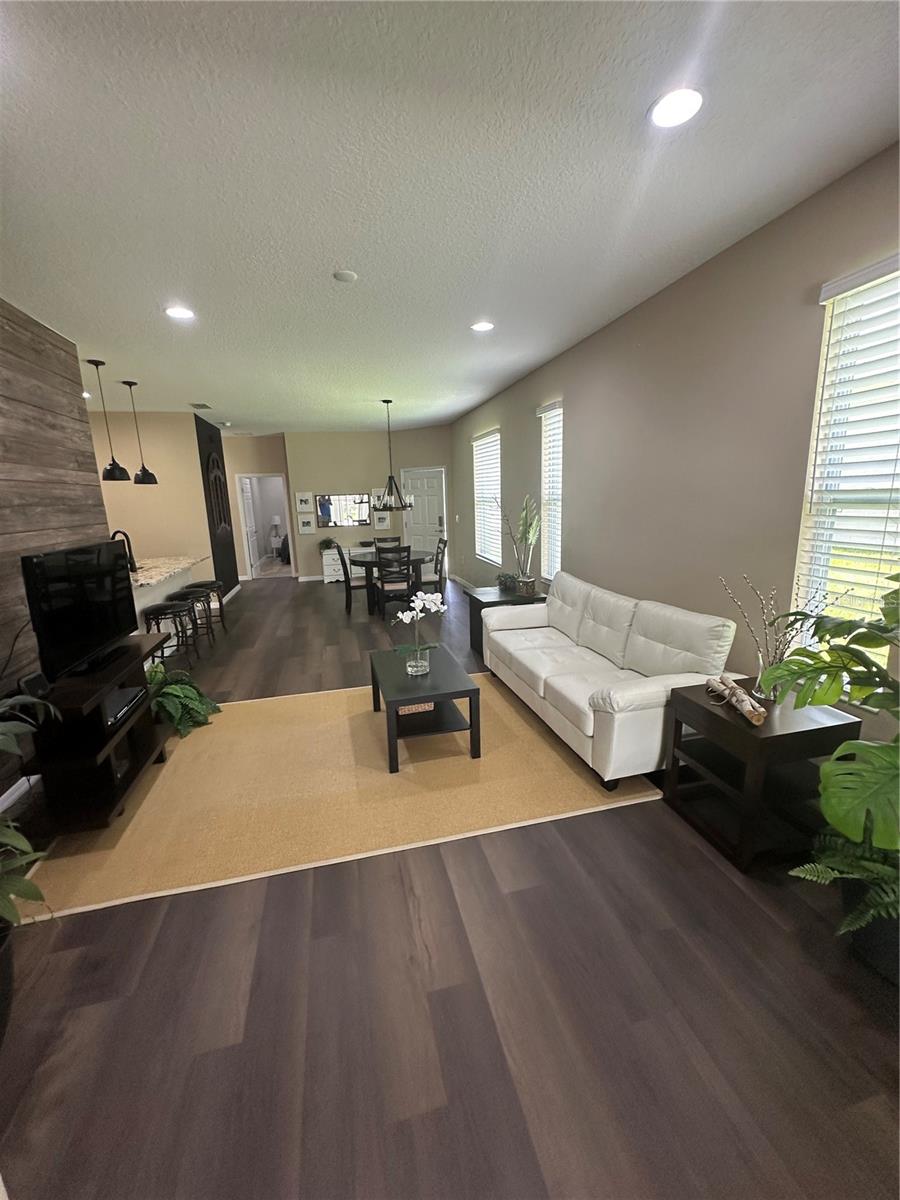 LEESBURG ARLINGTON RIDGE PH 1-C - Residential