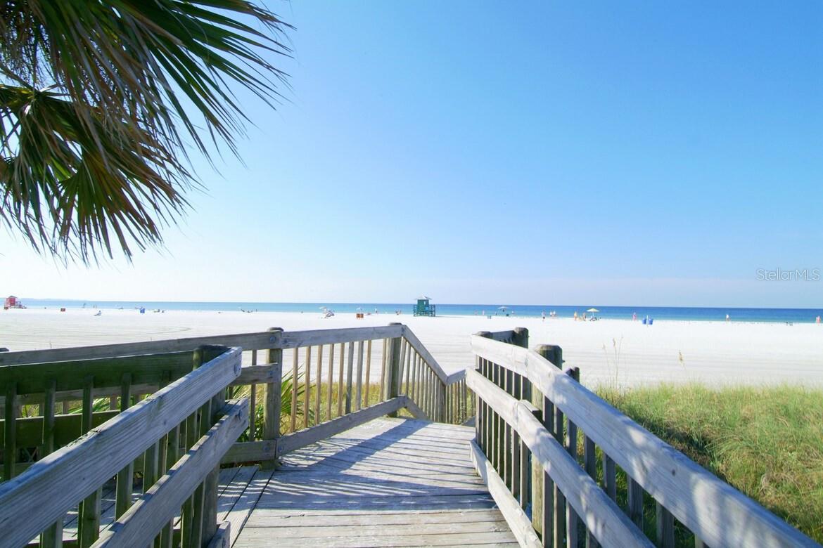 89 BEACH - Residential