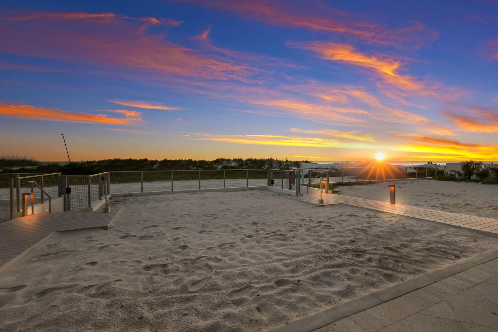 89 BEACH - Residential