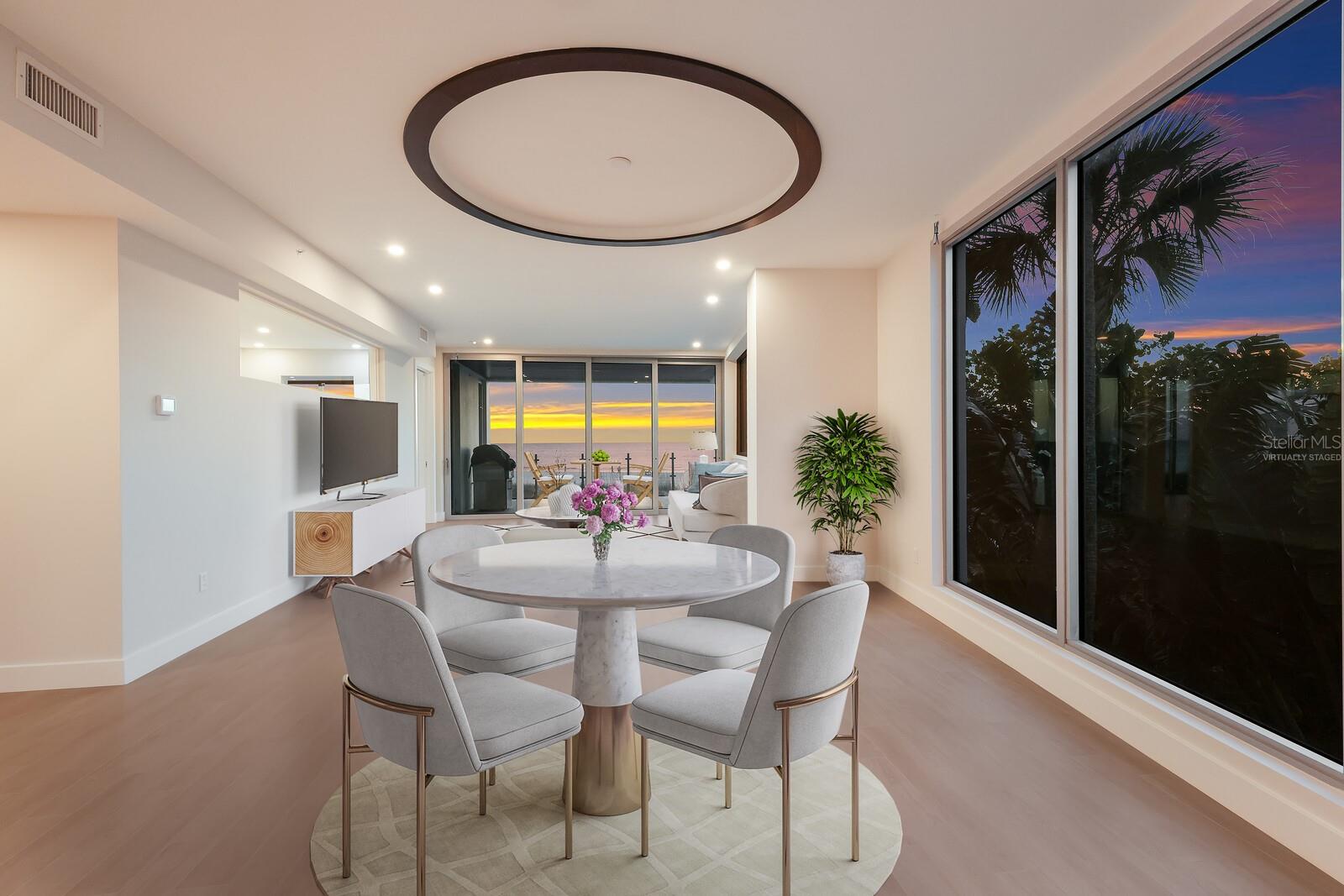 89 BEACH - Residential