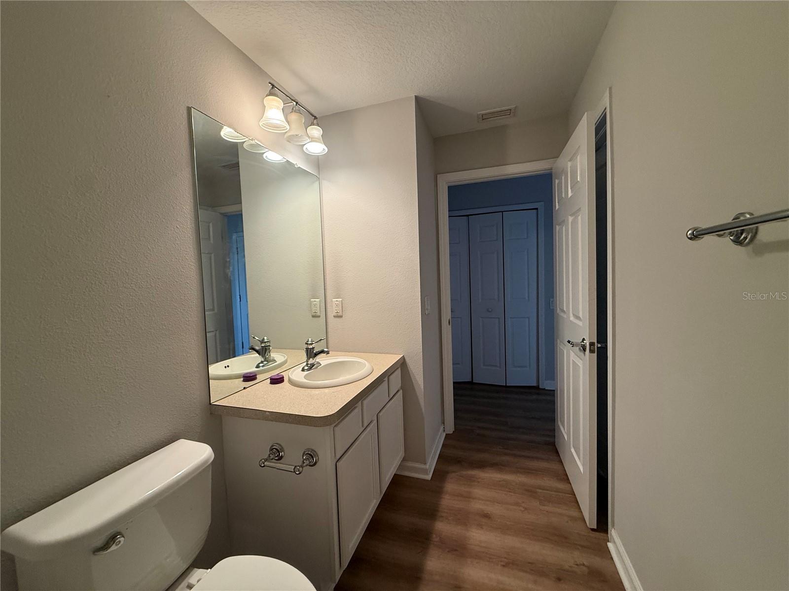 TRILLIUM VILLAGE B - Residential