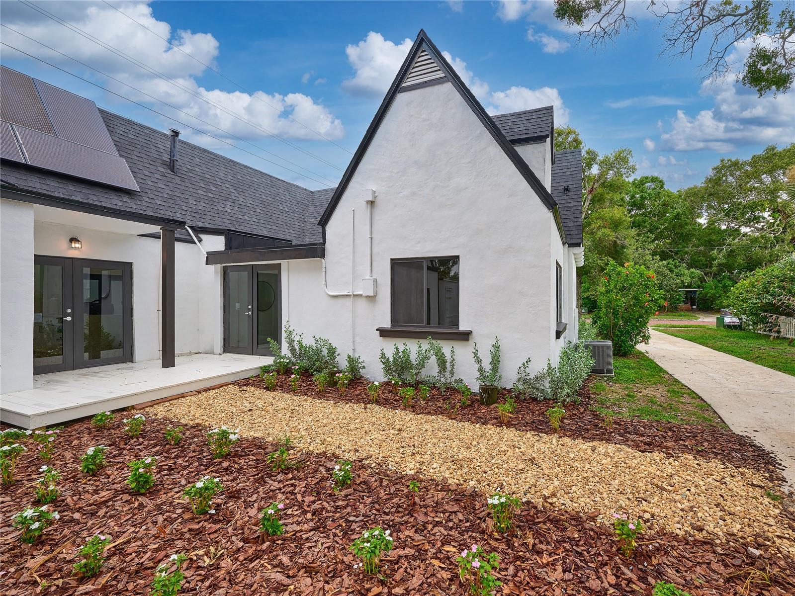 BROADMOOR SUB - Residential