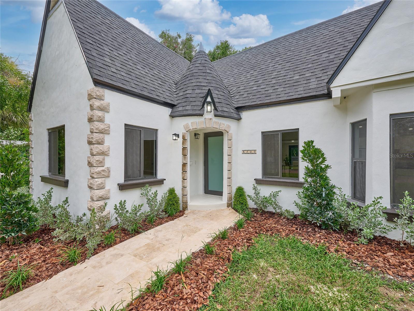 BROADMOOR SUB - Residential