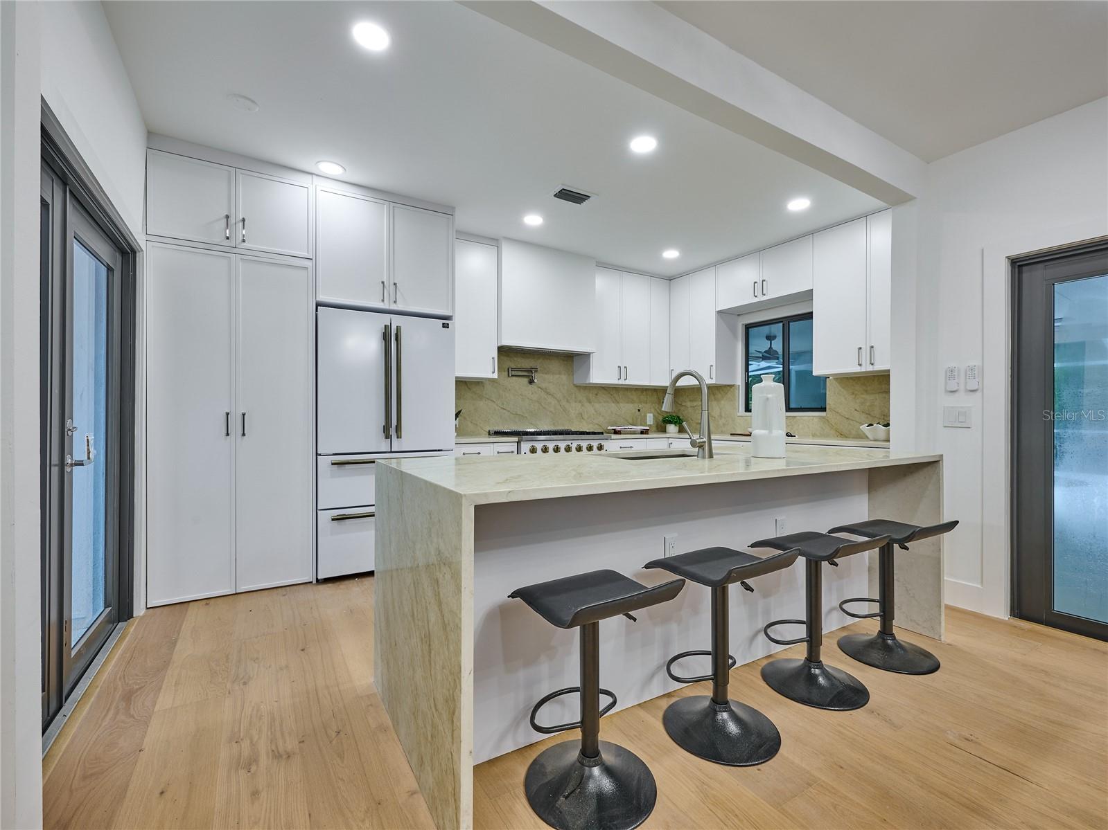 BROADMOOR SUB - Residential