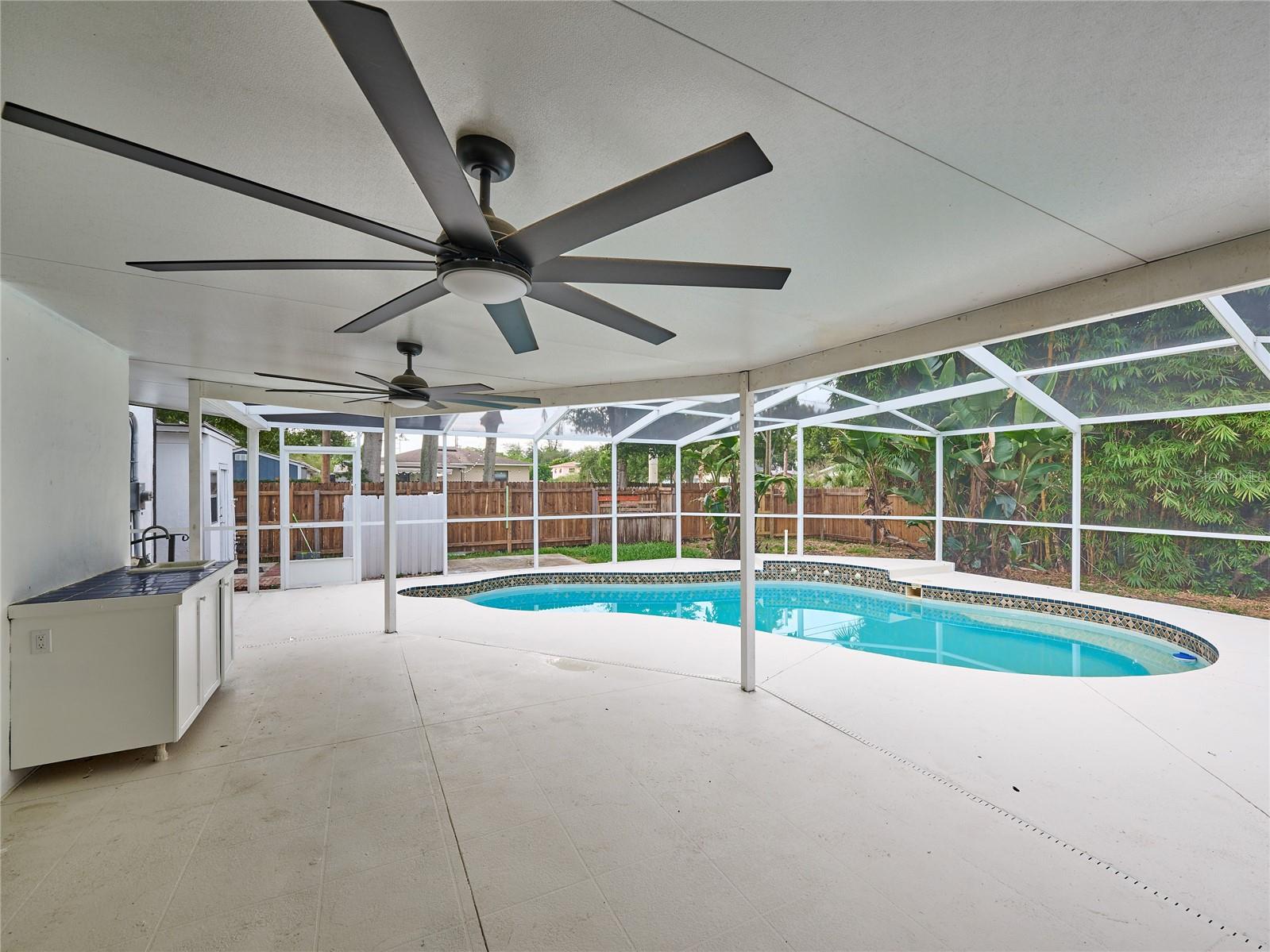 BROADMOOR SUB - Residential