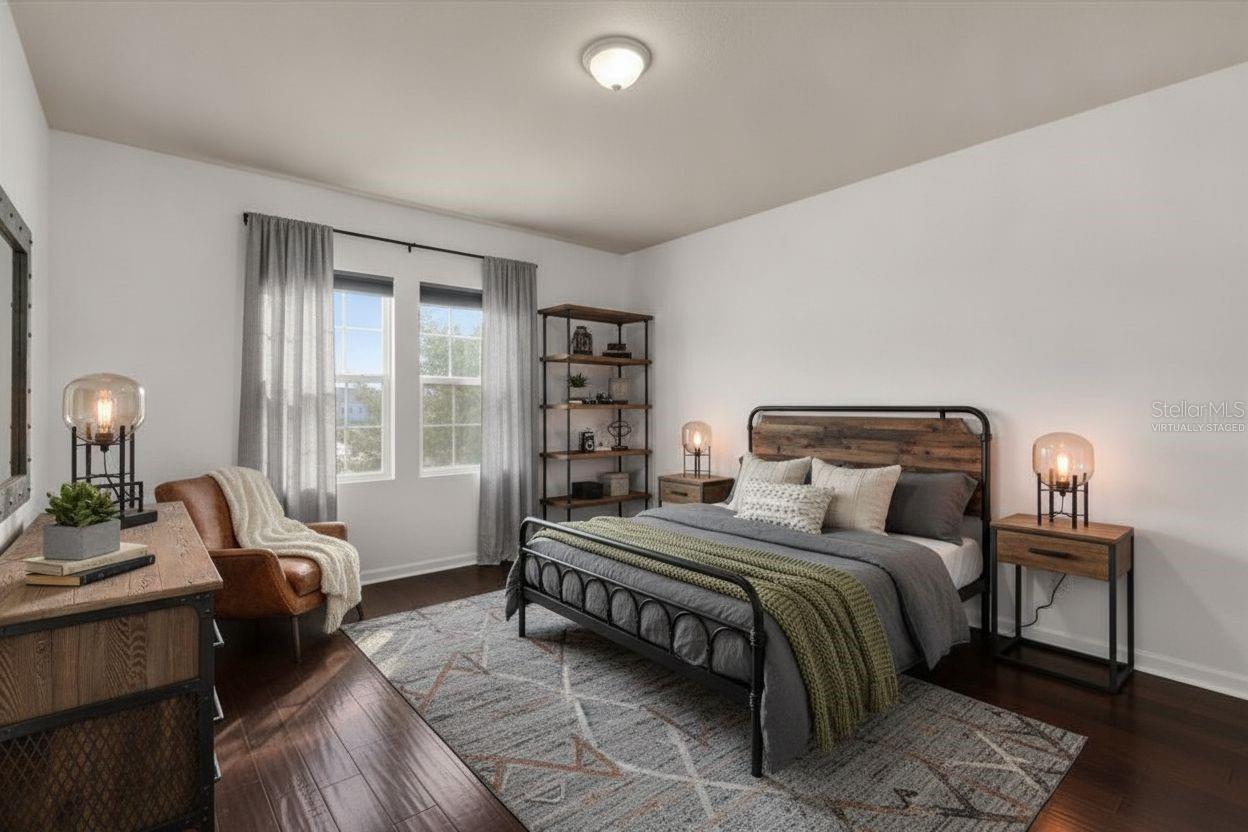 SOMERSET CHASE - Residential