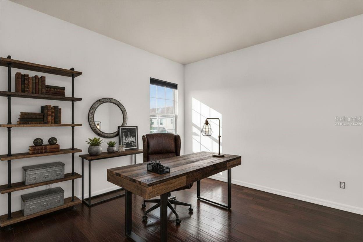 SOMERSET CHASE - Residential