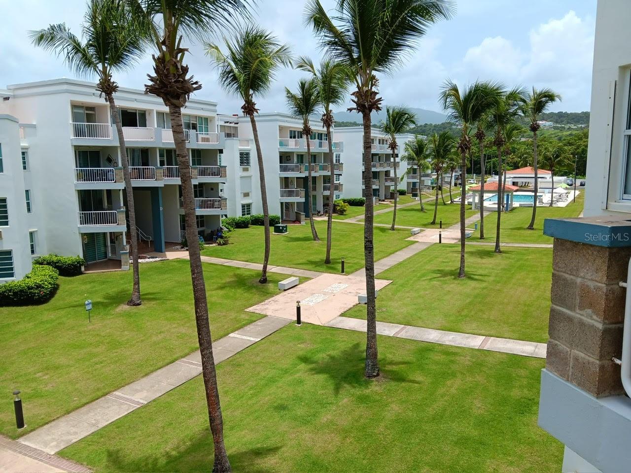 VEREDA DEL MAR CONDOMINIUM - Residential