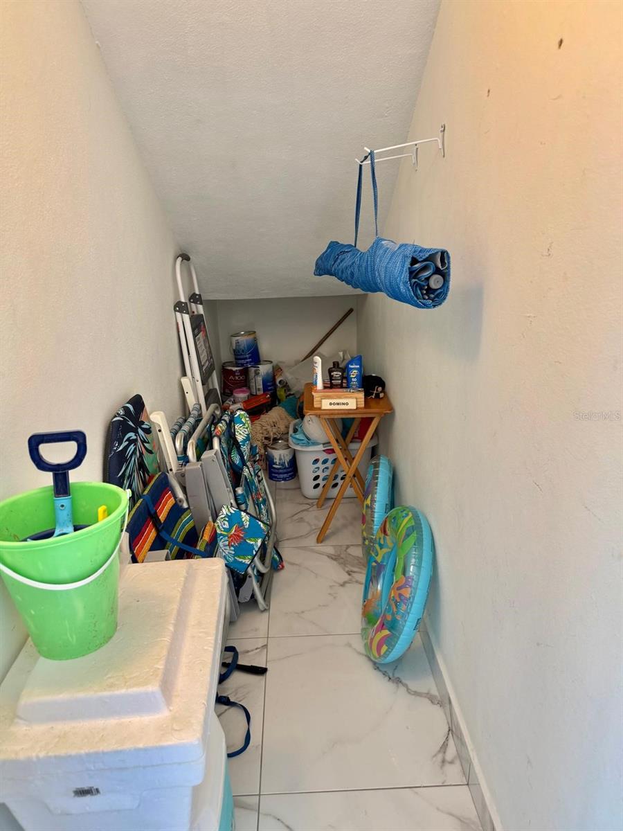VEREDA DEL MAR CONDOMINIUM - Residential