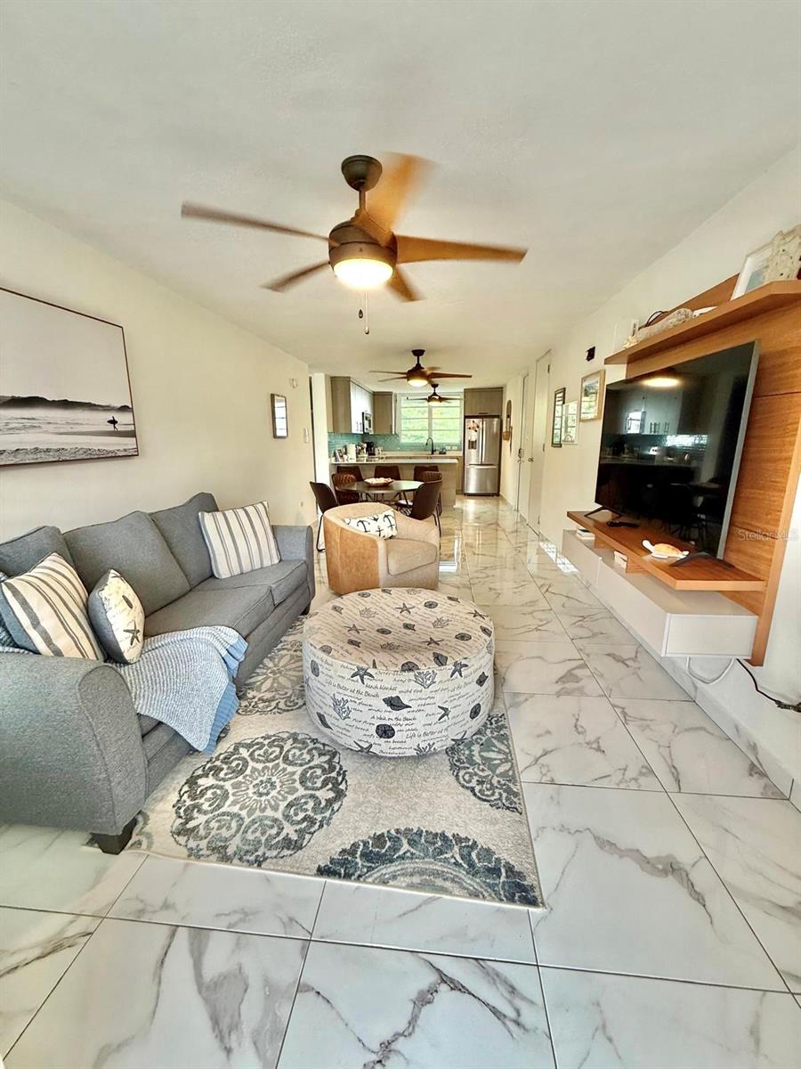 VEREDA DEL MAR CONDOMINIUM - Residential