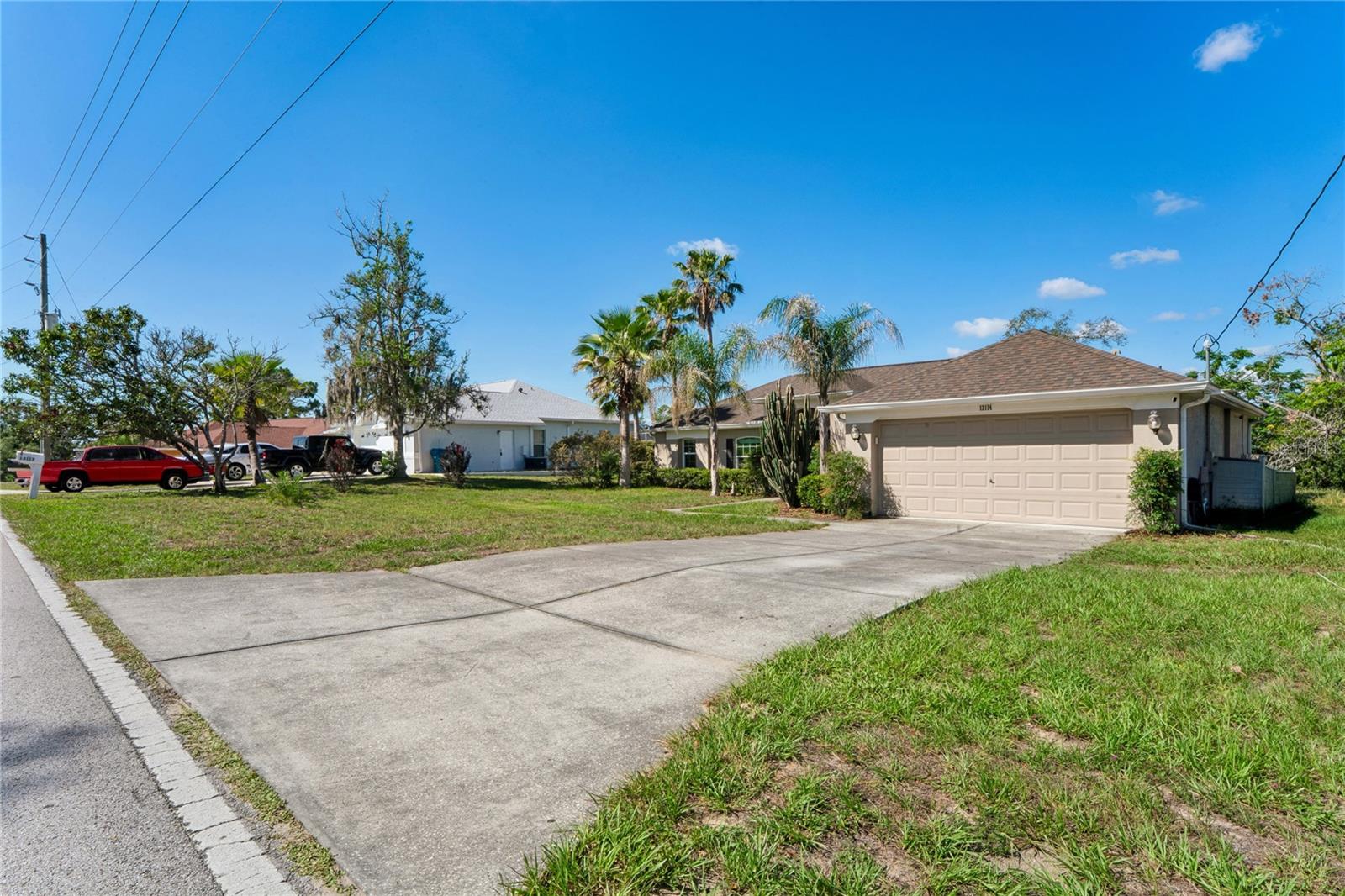 SPRING HILL - Residential
