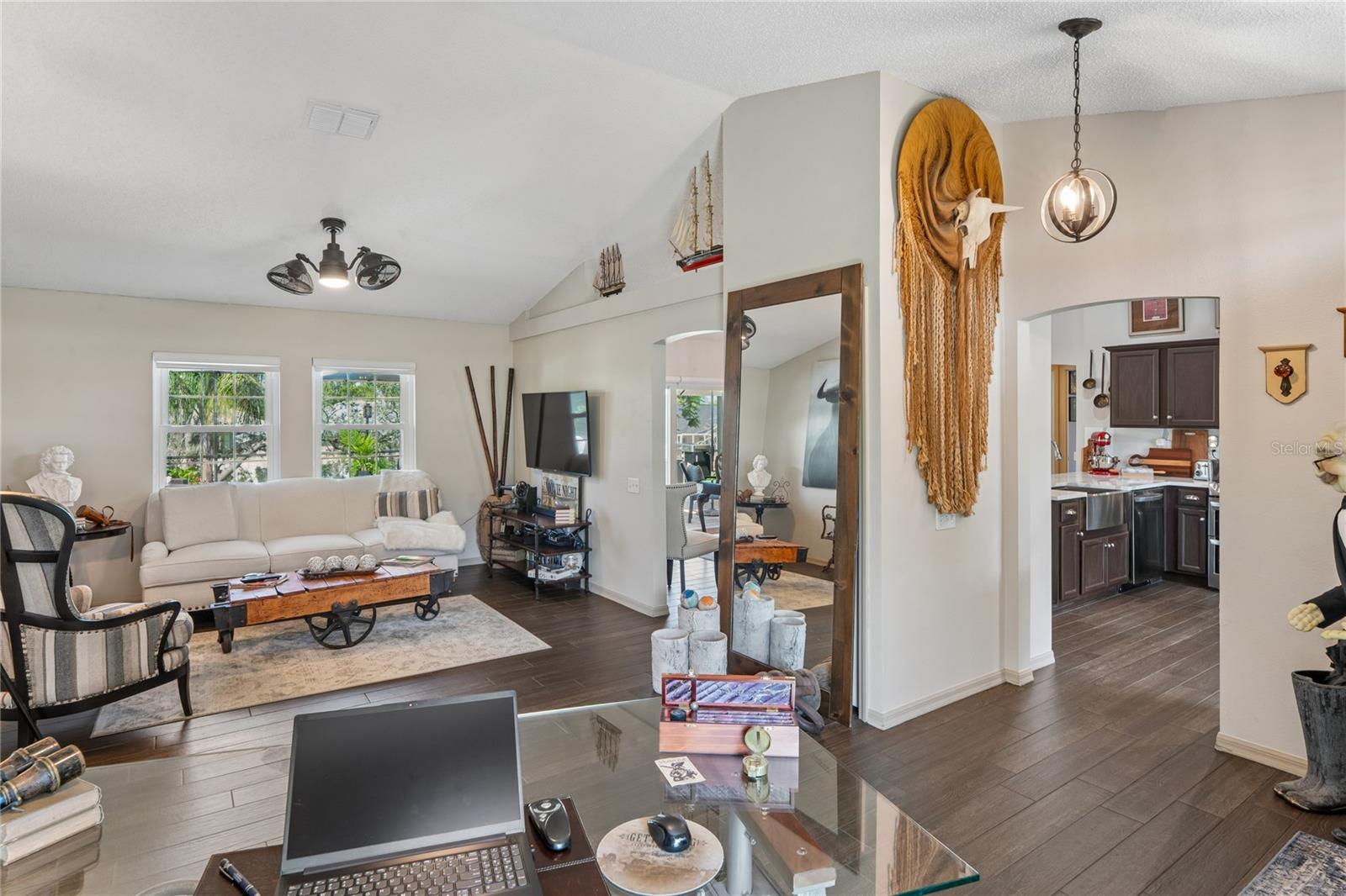 SPRING HILL - Residential