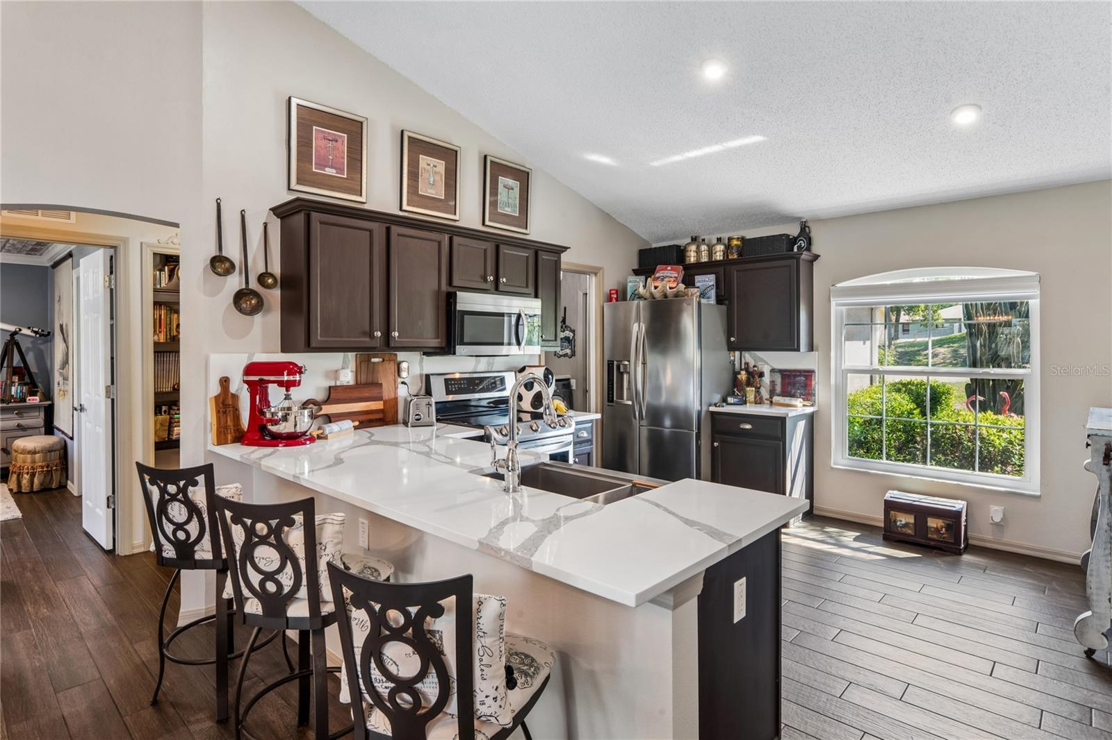 SPRING HILL - Residential