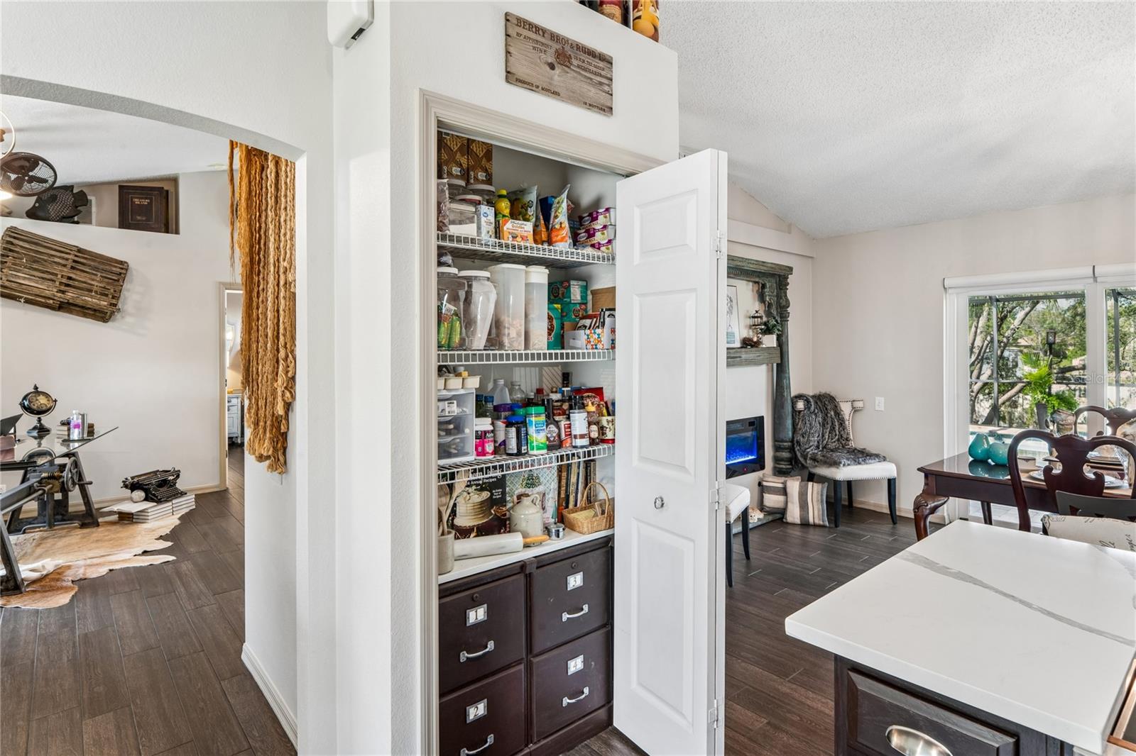 SPRING HILL - Residential
