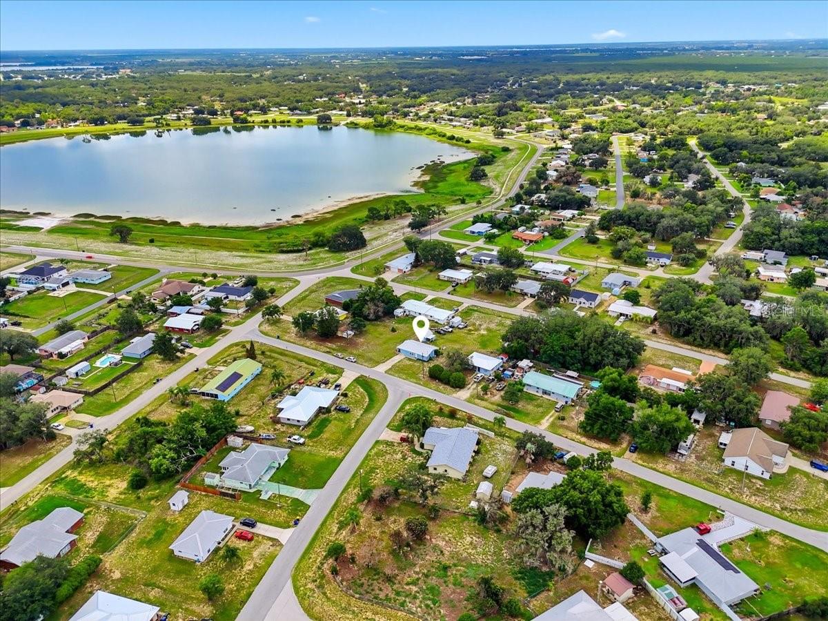 AVON PARK LAKES - Residential